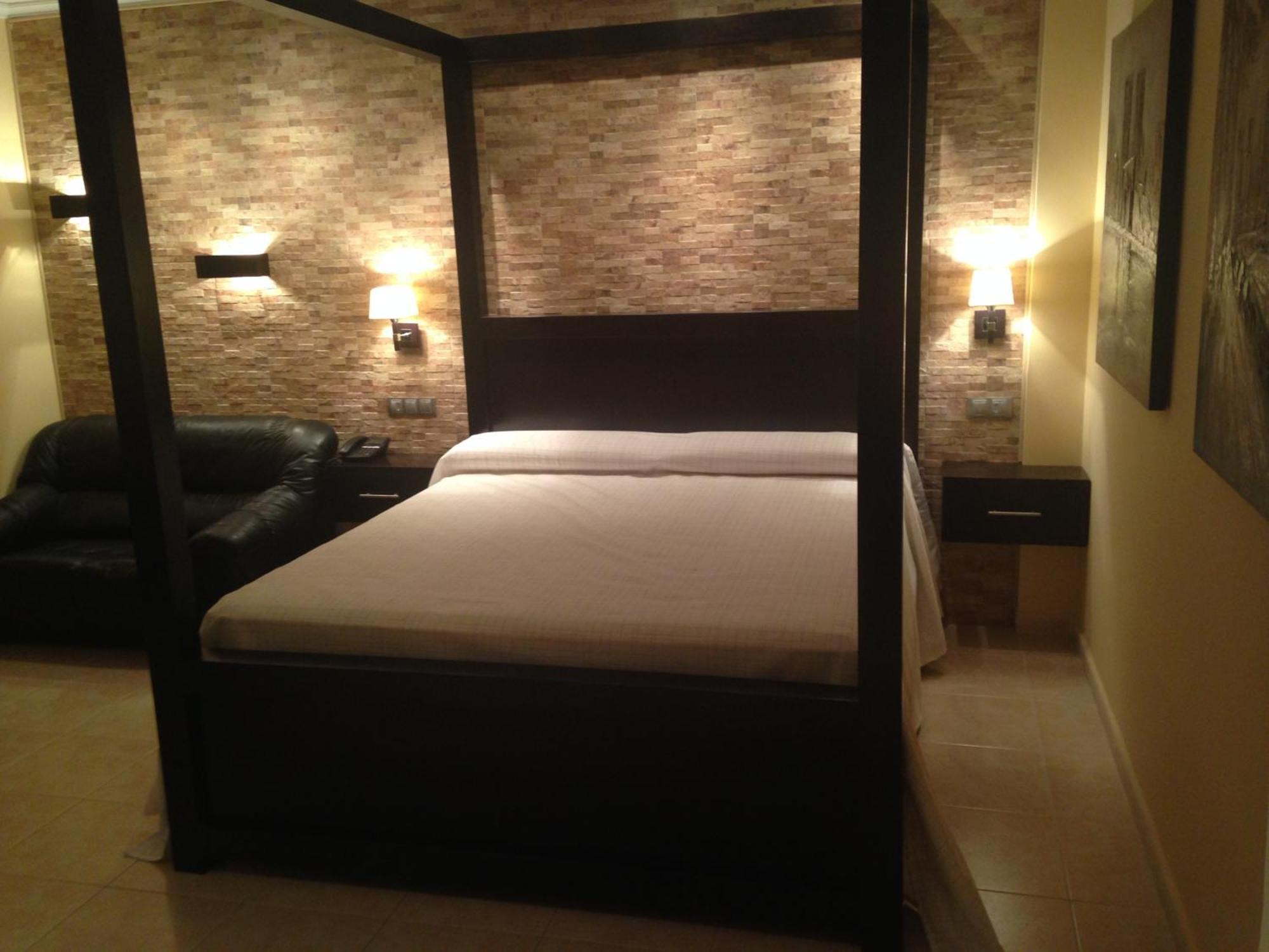 Hotel Don Juan Puente de Génave Rum bild